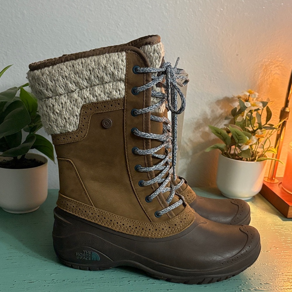 The North Face Women's Brown and Cream Lace-Up Winter Boots SZ 10 Wos box 105